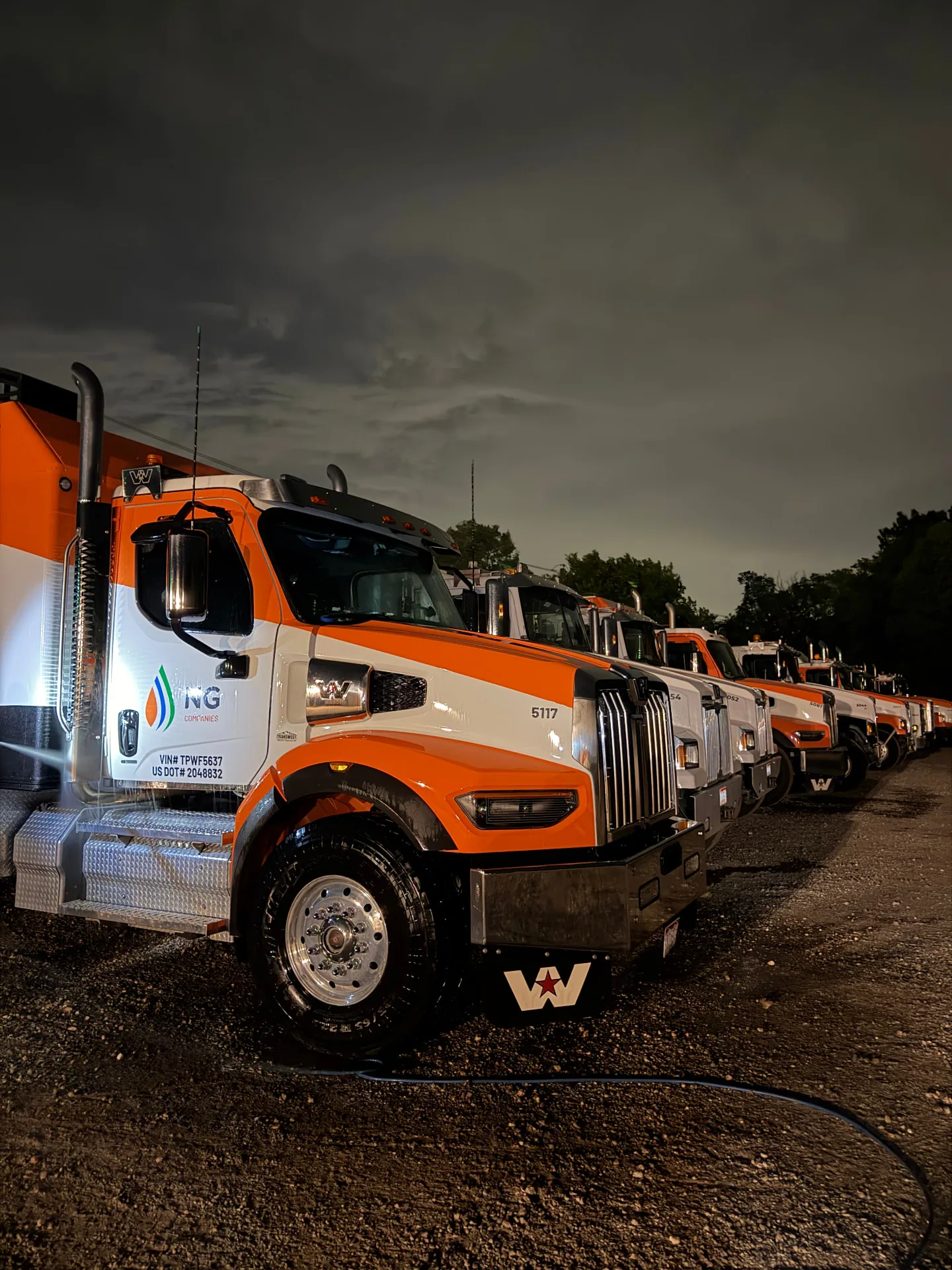 Overnight Fleet Wash — Multiple Rigs