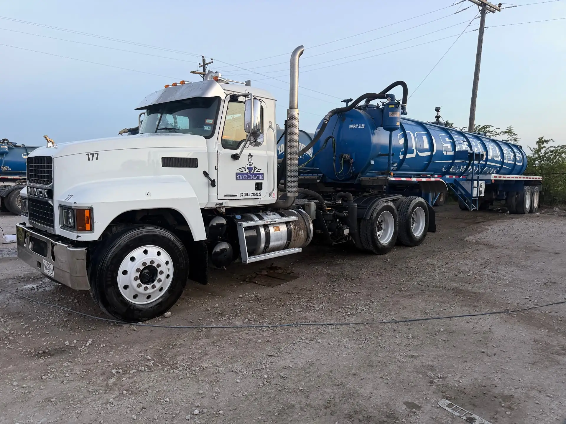 Septic Services Tanker — Mirror Finish